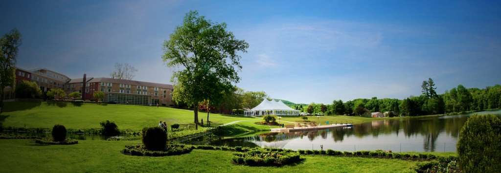 Hotel Honors Haven Retreat & Conference Ellenville Exterior foto